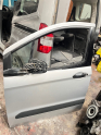Ford Courier sol ön kapı dolu çıkma orijinal