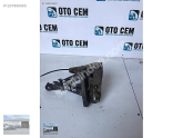 OTO CEMDEN ÇIKMA FORD FUSION SOL ÖN KAPI KİLİDİ