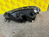 Oto Çıkma Parça / Volkswagen / Caddy / Far & Stop / Sağ Ön Far / Çıkma Parça 