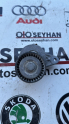 Oto Çıkma Parça / Volkswagen / Golf / Motor / Bağlantı Braketi / Çıkma Parça 