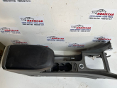Oto Çıkma Parça / Ford / Focus / Koltuk & Döşeme / Orta Konsol / Çıkma Parça 