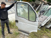 Oto Çıkma Parça / Renault / Master / Kaporta & Karoser / Kapı Kilidi / Çıkma Parça 