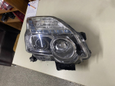 Oto Çıkma Parça / Nissan / X-Trail / Far & Stop / Sağ Ön Far / Çıkma Parça 