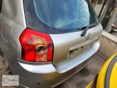 Oto Çıkma Parça / Toyota / Corolla / Kaporta & Karoser / Sağ Ön Kapı / Çıkma Parça 