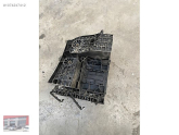 Oto Çıkma Parça / Volkswagen / Passat / Elektrik / Sigorta Kutusu / Çıkma Parça 