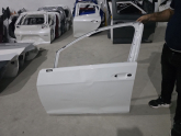 Oto Çıkma Parça / Volkswagen / Golf / Kaporta & Karoser / Sol Ön Kapı / Çıkma Parça 