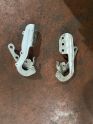 Oto Çıkma Parça / Ford / Tourneo Courier / Kaporta & Karoser / Kaput Menteşesi / Çıkma Parça 