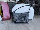 Oto Çıkma Parça / Volkswagen / Jetta / Kaporta & Karoser / Sağ Ön Kapı / Çıkma Parça 