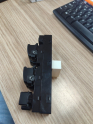Oto Çıkma Parça / Kia / Sorento / Oto Cam / Cam Düğmesi / Sıfır Parça 