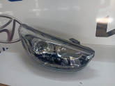 Oto Çıkma Parça / Hyundai / ix35 / Far & Stop / Sağ Ön Far / Çıkma Parça 