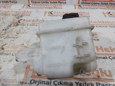 Oto Çıkma Parça / Hyundai / Accent / Radyatör / Yedek Su Deposu / Çıkma Parça 
