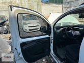Oto Çıkma Parça / Peugeot / Bipper / Kaporta & Karoser / Sol Ön Kapı / Çıkma Parça 