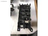 Oto Çıkma Parça / Kia / Sorento / Elektrik / Sigorta Kutusu / Çıkma Parça 
