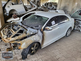 Oto Çıkma Parça / Volkswagen / Jetta / Kaporta & Karoser / Sağ Ön Kapı / Çıkma Parça 