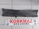 Oto Çıkma Parça / Mercedes / C180 / Kaporta & Karoser / Plakalık / Çıkma Parça 