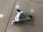 TOYOTA COROLLA BAĞLANTI BRAKETİ