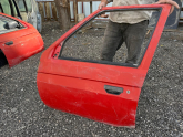 Oto Çıkma Parça / Skoda / Favorit / Oto Cam / Cam Krikosu / Çıkma Parça 