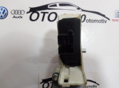 Oto Çıkma Parça / Audi / A4 / Oto Cam / Cam Motoru / Çıkma Parça 