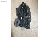 Oto Çıkma Parça / Volkswagen / Golf / Kaporta & Karoser / Kapı Kilidi / Çıkma Parça 