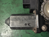 Oto Çıkma Parça / Volkswagen / Polo / Oto Cam / Cam Motoru / Çıkma Parça 
