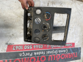 Oto Çıkma Parça / Ford / Fiesta / Teyp / Teyp Çerçevesi / Çıkma Parça 