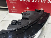 Oto Çıkma Parça / Volkswagen / Tiguan / Far & Stop / Sağ Ön Far / Çıkma Parça 