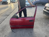TOYOTA COROLLA 101 KASA SAĞ SOL ÖN KAPI ORJINAL DOLU
