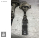 Oto Çıkma Parça / Volkswagen / Golf / Motor / Takozu & Kulağı / Çıkma Parça 