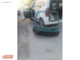 Renault laguna1 arka bagaj kapağı çıkma