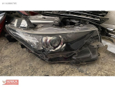 TOYOTA AURİS YENİ KASA ORJİNAL HATASIZ ÇIKMA SAĞ FAR
