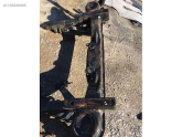 Oto Çıkma Parça / Ford / Focus / Alt Takım / Travers / Çıkma Parça 