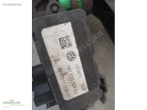 Oto Çıkma Parça / Volkswagen / Passat / Koltuk & Döşeme / Pedal / Çıkma Parça 