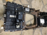 Oto Çıkma Parça / Renault / Latitude / Koltuk & Döşeme / Orta Konsol / Çıkma Parça 