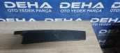 FİAT EGEA SAĞ ARKA KAPI DİREK BAKALİTİ 735601369