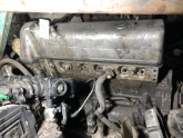 Mercedes 230.6 Karbüratörlü Çıkma Komple Motor