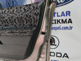Oto Çıkma Parça / Renault / Megane / Kaporta & Karoser / Sağ Ön Kapı / Çıkma Parça 