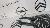 PEUGEOT 2008 SAĞ SOL ÖN TAMPON BRAKETİ 9825853680 9825853780