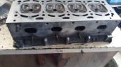Oto Çıkma Parça / Alfa Romeo / 164 / Motor / Silindir Kapağı / Çıkma Parça 
