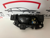 Oto Çıkma Parça / Peugeot / 308 / Koltuk & Döşeme / İç Kapı Kolu / Çıkma Parça 