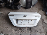 Oto Çıkma Parça / Hyundai / Accent / Kaporta & Karoser / Bagaj Kapağı / Çıkma Parça 