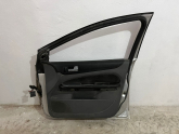 Oto Çıkma Parça / Ford / Focus / Kaporta & Karoser / Sağ Ön Kapı / Çıkma Parça 