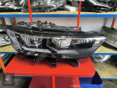 Oto Çıkma Parça / Volkswagen / T-Roc / Far & Stop / Sağ Ön Far / Çıkma Parça 