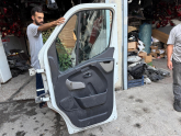 RENAULT MASTER 3 SAĞ ÖN KAPI KİLİDİ 2010-2020 MODEL
