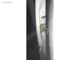 Oto Çıkma Parça / Mitsubishi / L300 / Kaporta & Karoser / Sağ Sürgülü Kapı / Çıkma Parça 