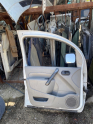 Oto Çıkma Parça / Renault / Kangoo / Kaporta & Karoser / Sol Ön Kapı / Çıkma Parça 