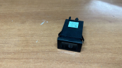 Oto Çıkma Parça / Volkswagen / Passat / Oto Cam / Cam Düğmesi / Çıkma Parça 