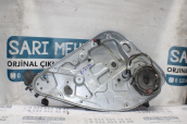 Oto Çıkma Parça / Ford / Focus / Oto Cam / Cam Krikosu / Çıkma Parça 
