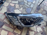 Oto Çıkma Parça / Renault / Trafic / Far & Stop / Sağ Ön Far / Çıkma Parça 
