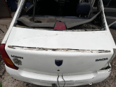 Dacia Logan Bagaj Kapağı Beyaz