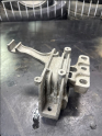 VW AUDİ PORSCHE 3.0 TDI MOTOR BAĞLANTI BRAKETİ